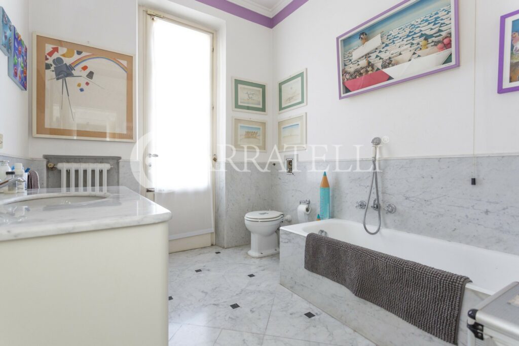 Charming residence with garden in Viareggio