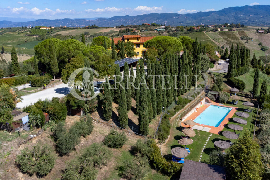 Agriturismo con azienda agricola vicino a Firenze