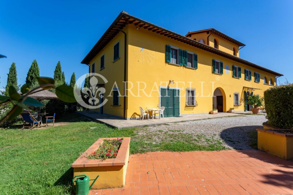 Agriturismo con azienda agricola vicino a Firenze