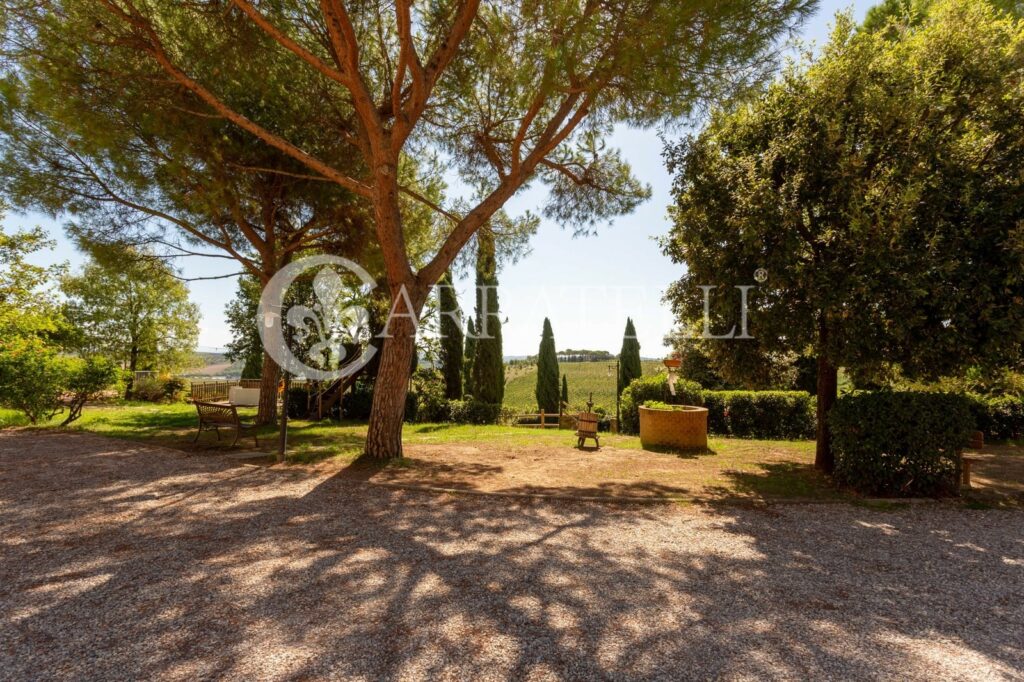 Agriturismo con azienda agricola vicino a Firenze