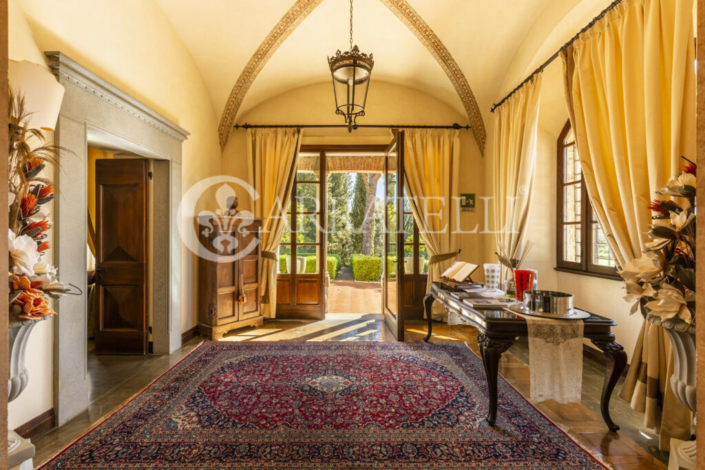 Villa storica con Relais di lusso a San Gimignano