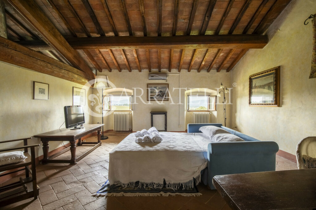 Elegant Medicea villa in the heart of Tuscany