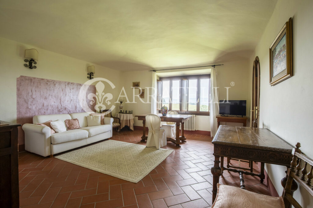 Elegant Medicea villa in the heart of Tuscany