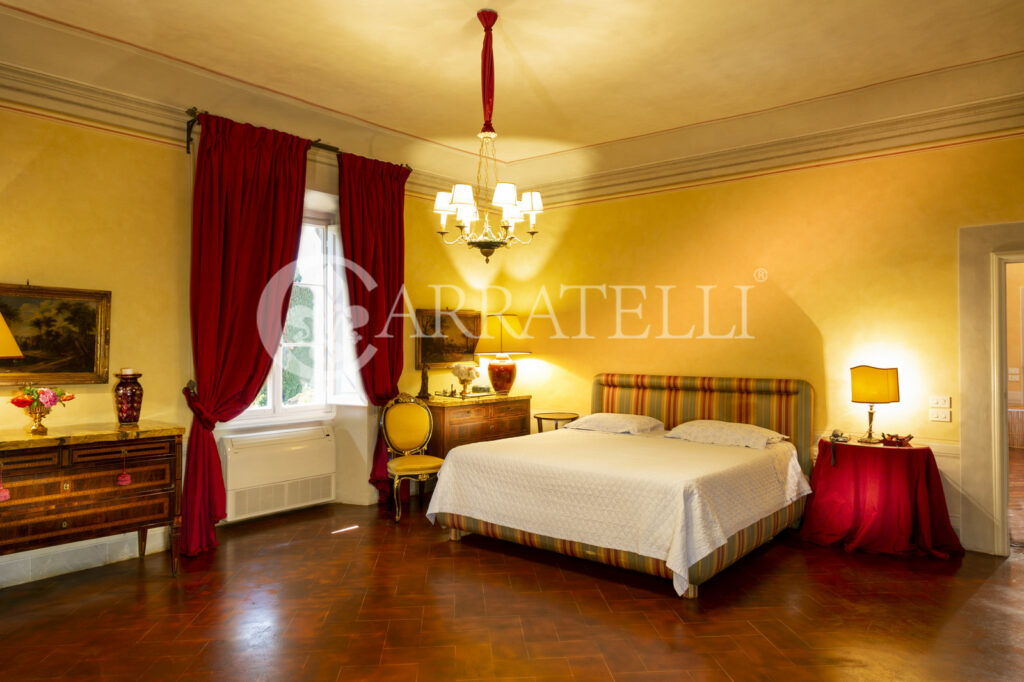 Prestigious Medici villa in the hills of Florence