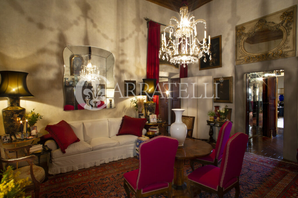 Prestigious Medici villa in the hills of Florence