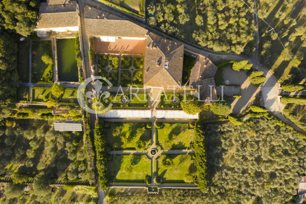 Prestigious Medici villa in the hills of Florence