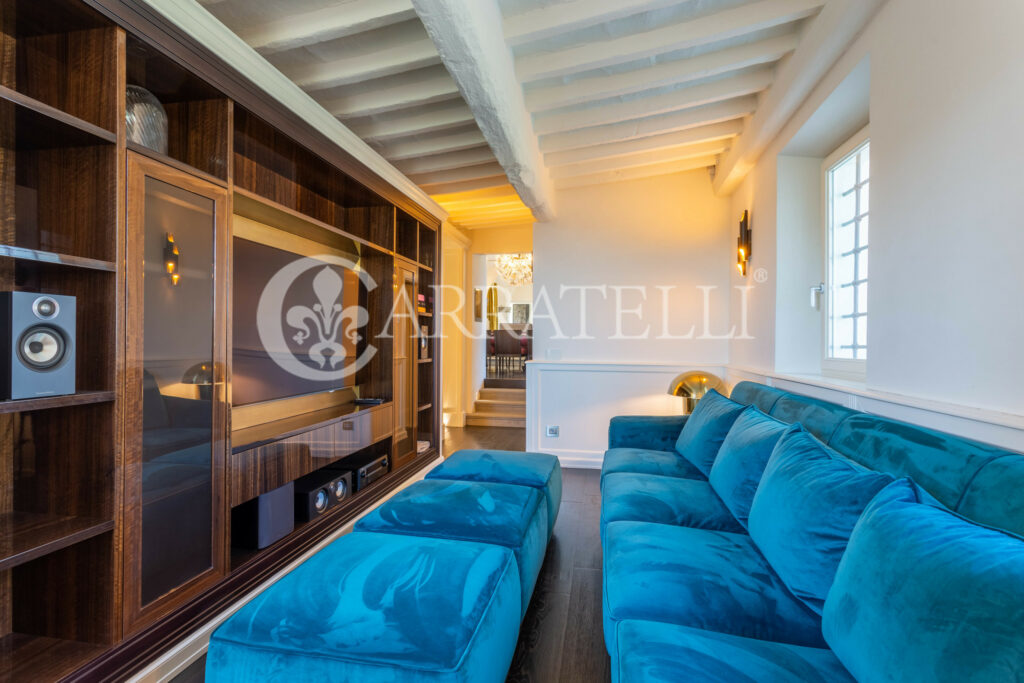 Lussuosa villa ristrutturata a Marignolle – Firenze