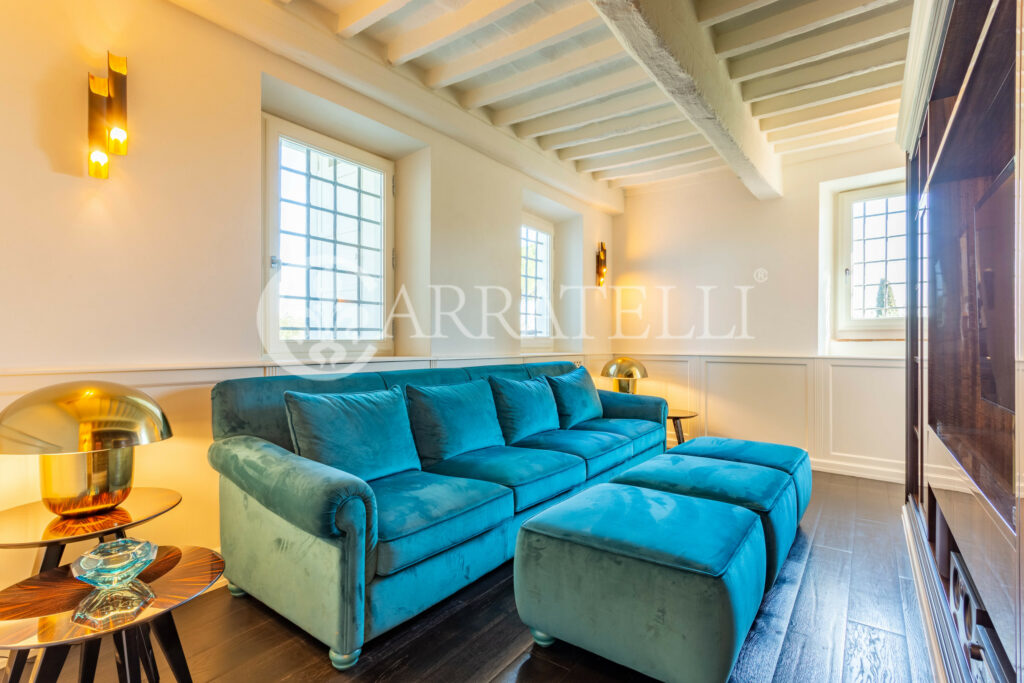 Lussuosa villa ristrutturata a Marignolle – Firenze