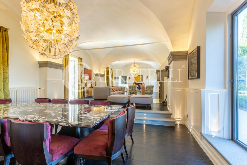 Lussuosa villa ristrutturata a Marignolle – Firenze