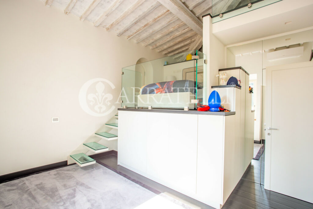 Lussuosa villa ristrutturata a Marignolle – Firenze