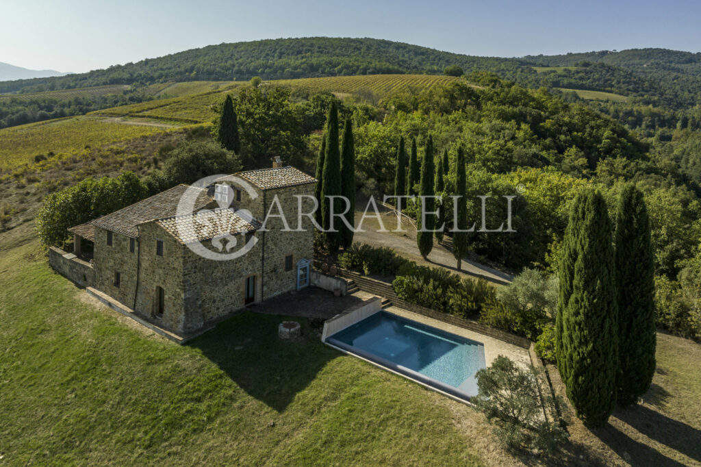 Casale con Piscina a Montalcino Toscana