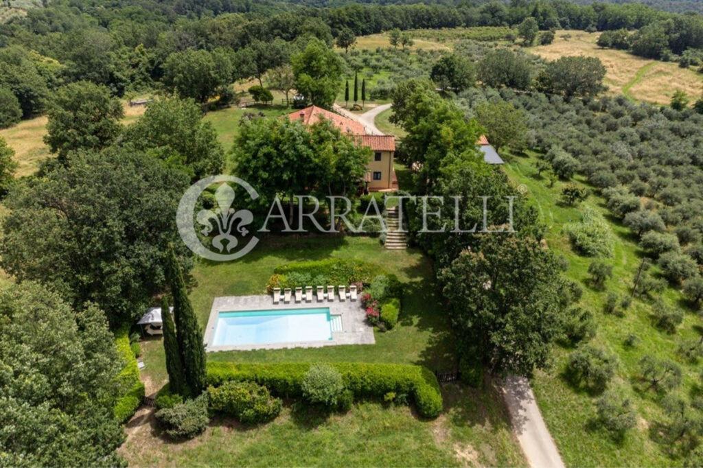 Firenze azienda agricola con agriturismo