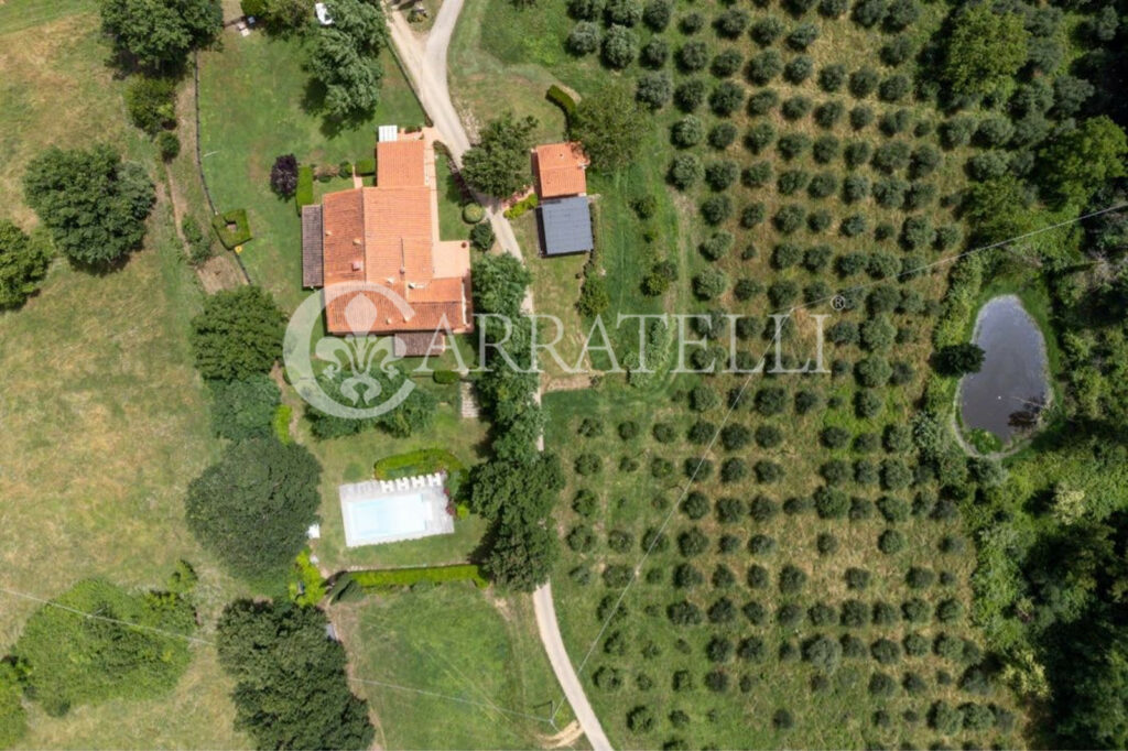 Firenze azienda agricola con agriturismo