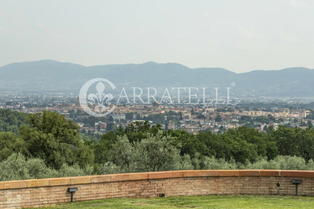 Villa storica con parco e piscina a Pistoia