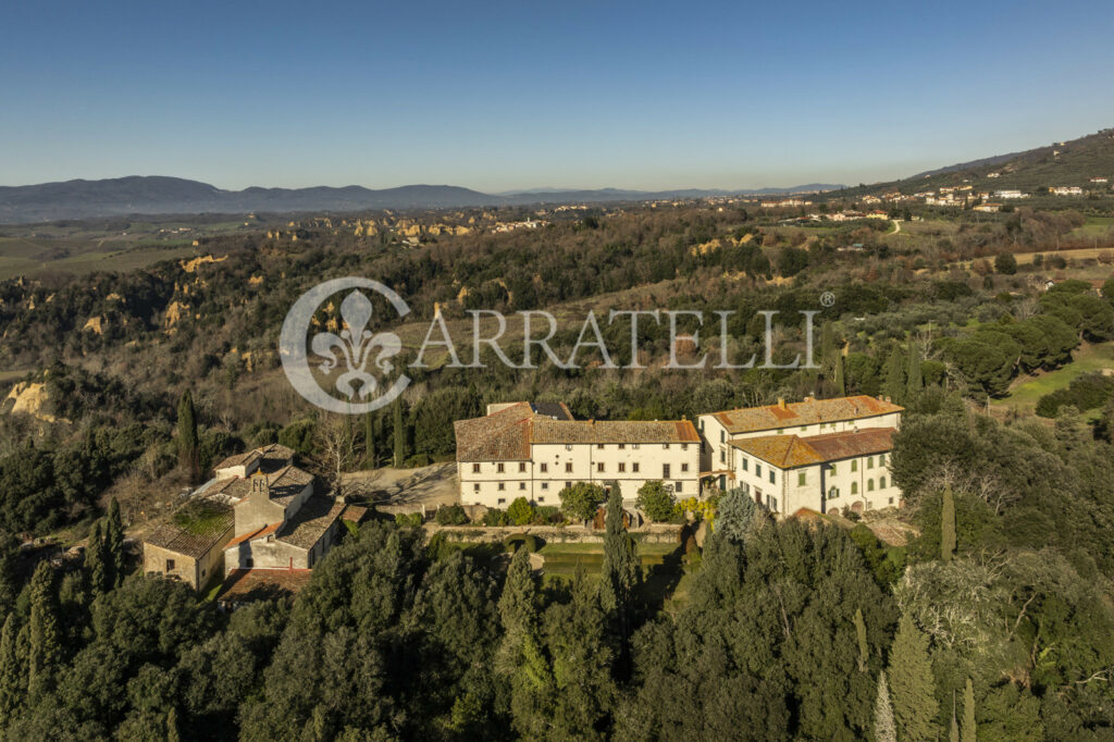 Incantevole tenuta toscana nel Chianti Valdarno