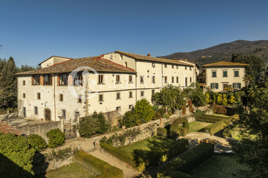 Incantevole tenuta toscana nel Chianti Valdarno