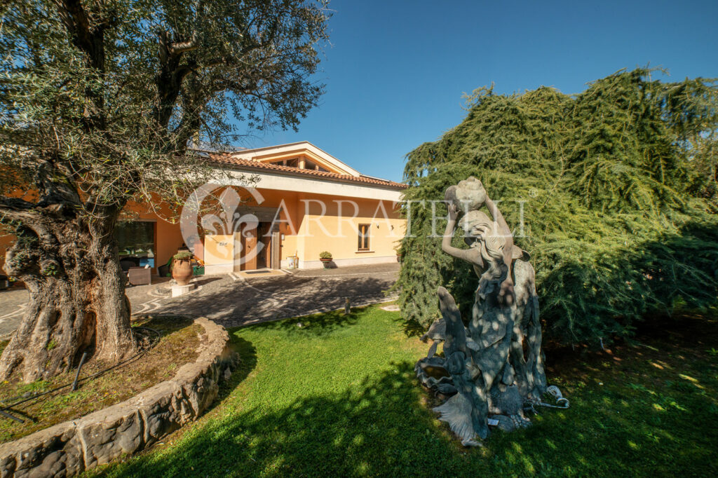 Exclusive and prestigious single-family villa in Frascati