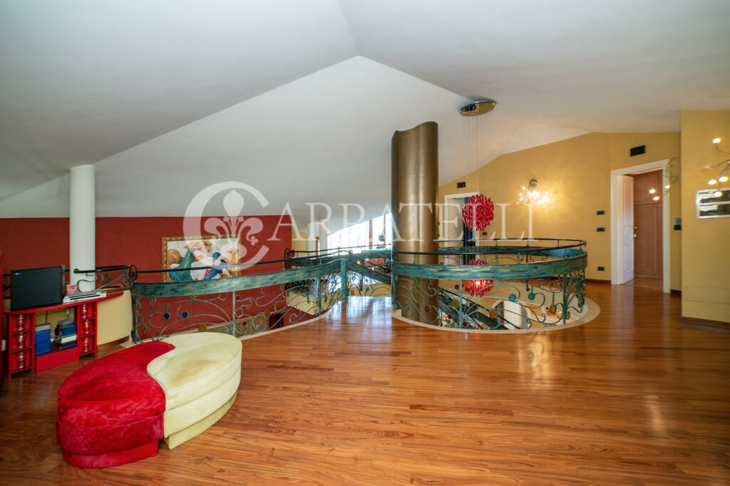 Exclusive and prestigious single-family villa in Frascati