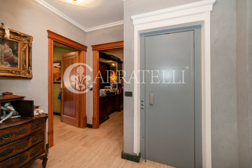 Exclusive and prestigious single-family villa in Frascati