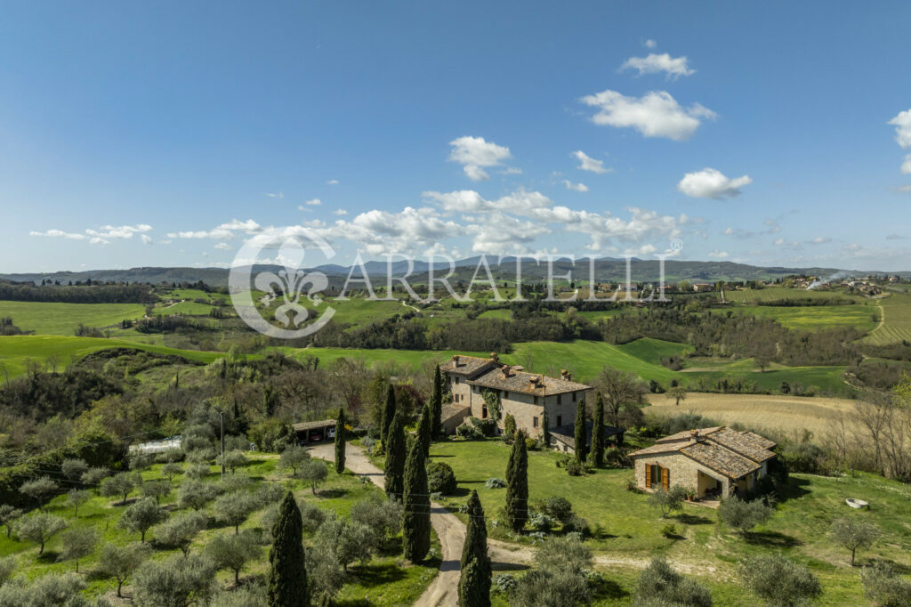 Casale ex torre di avvistamento