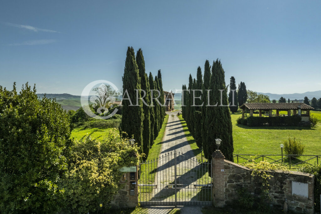 Casale in Pietra panoramico a San Quirico d’Orcia.