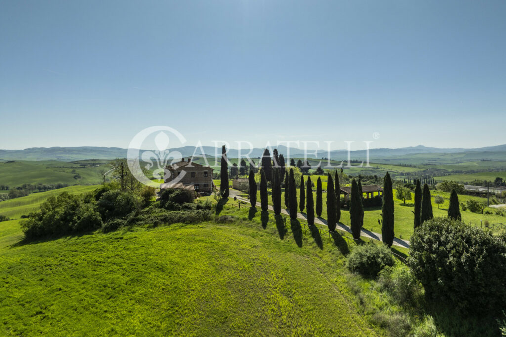 Casale in Pietra panoramico a San Quirico d’Orcia.