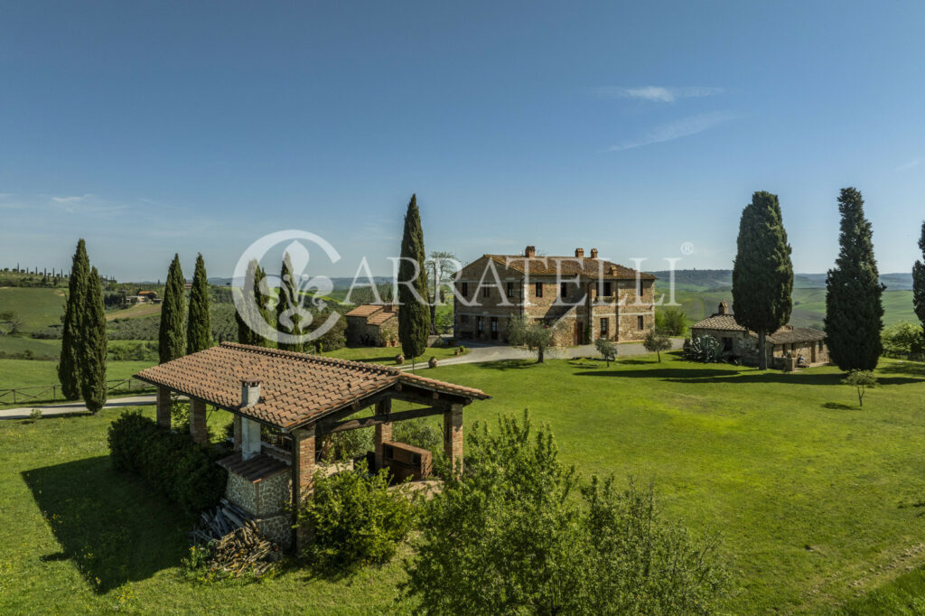 Casale in Pietra panoramico a San Quirico d’Orcia.