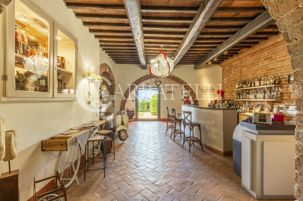 Antico monastero adibito a agriturismo di lusso