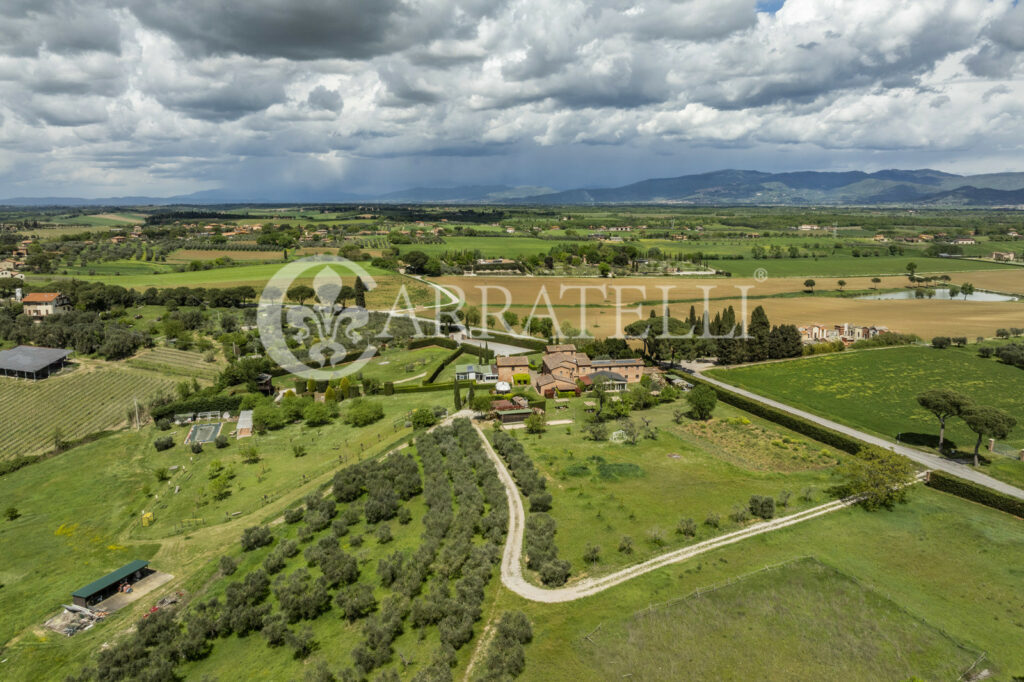 Antico monastero adibito a agriturismo di lusso