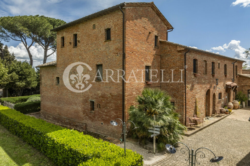 Antico monastero adibito a agriturismo di lusso