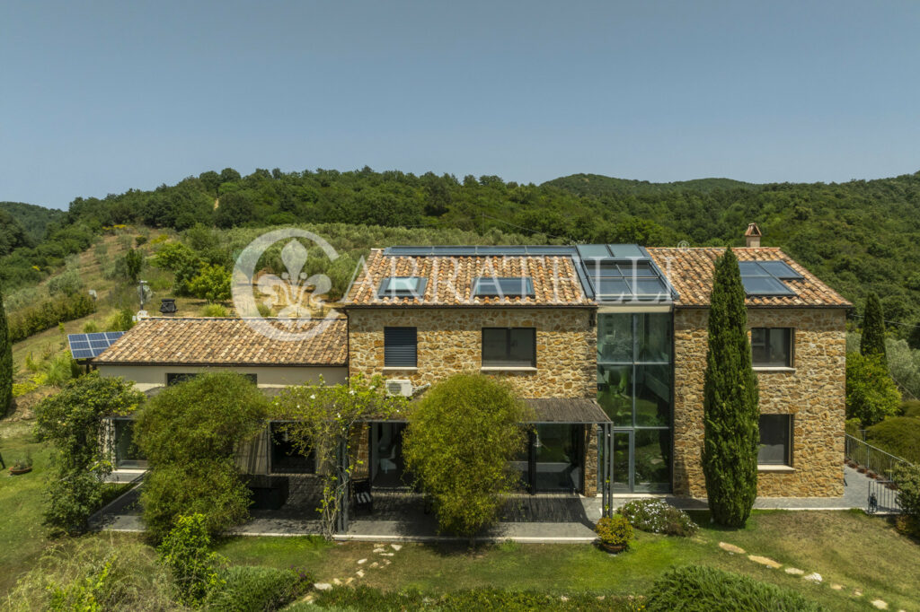 Manciano villa moderna con piscina classe A