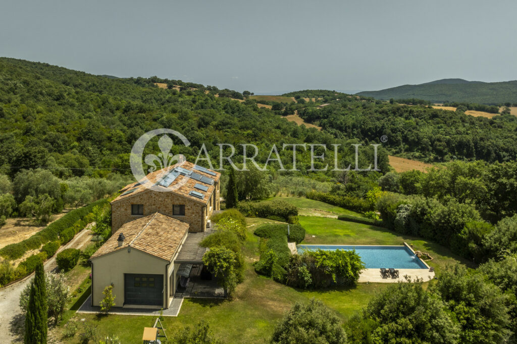 Manciano villa moderna con piscina classe A