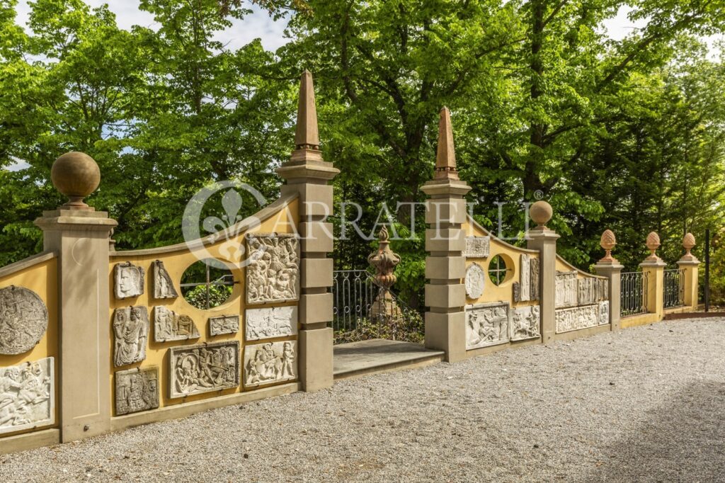 Campagna pisana lussuosa villa con spa e piscina