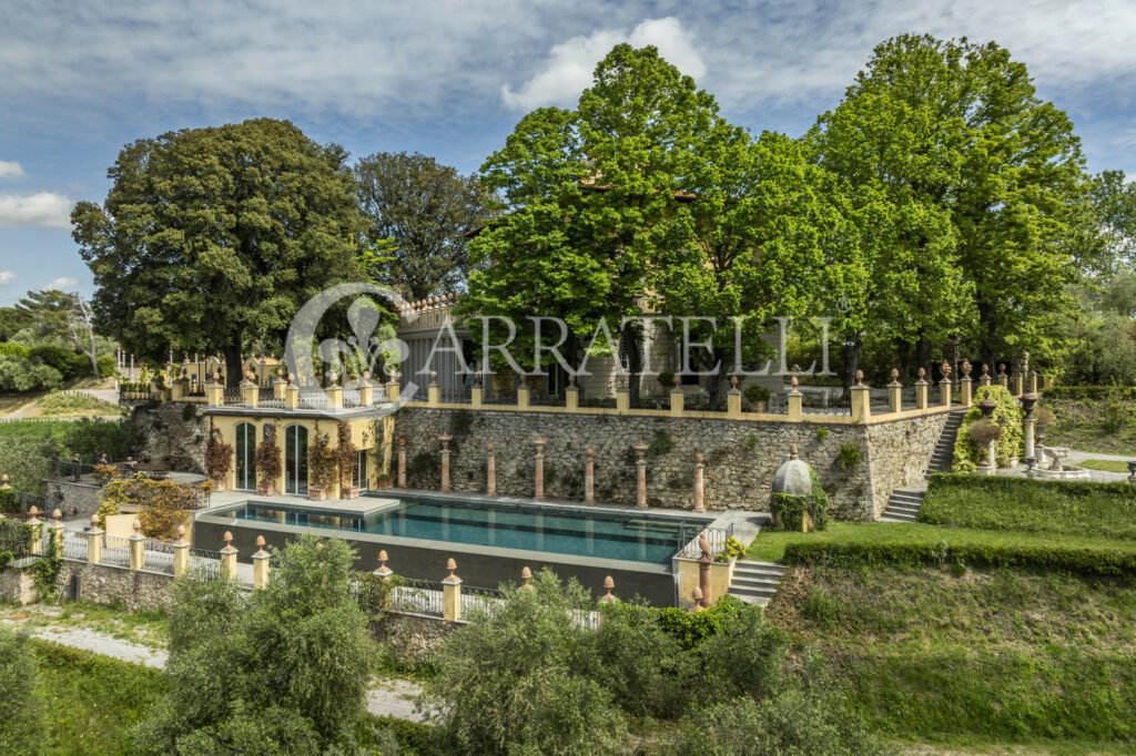 Campagna pisana lussuosa villa con spa e piscina