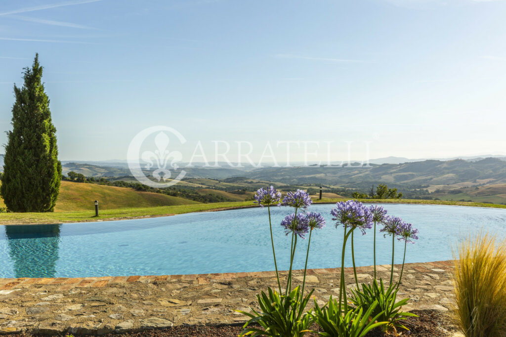 Cinigiano magnifica dimora con piscina e terreno