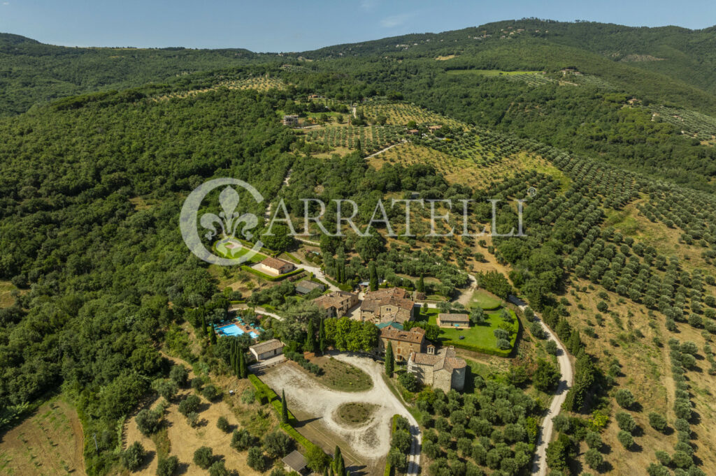 Trasimeno Lake Relais with pool