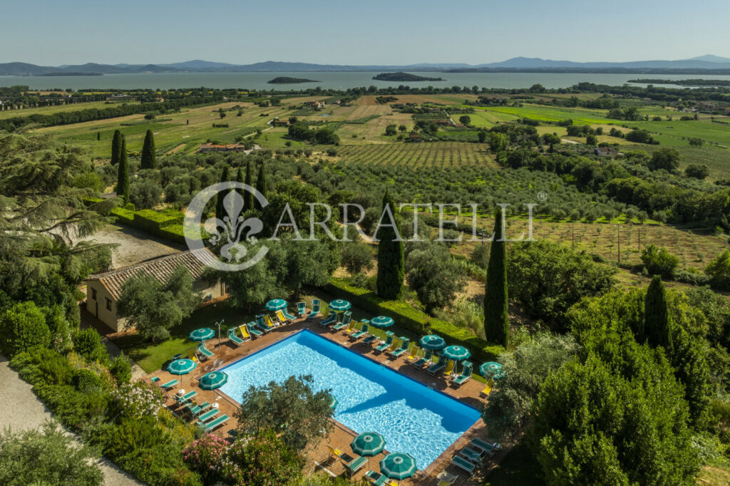 Trasimeno Lake Relais with pool