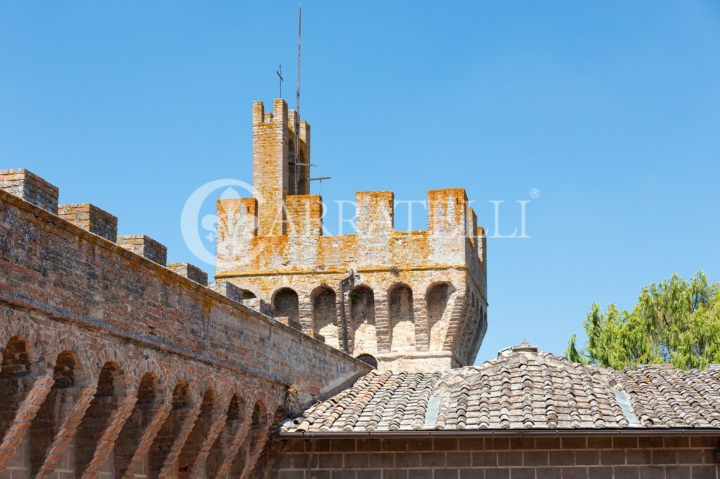 Complesso immobiliare di lusso in centro di Toscana