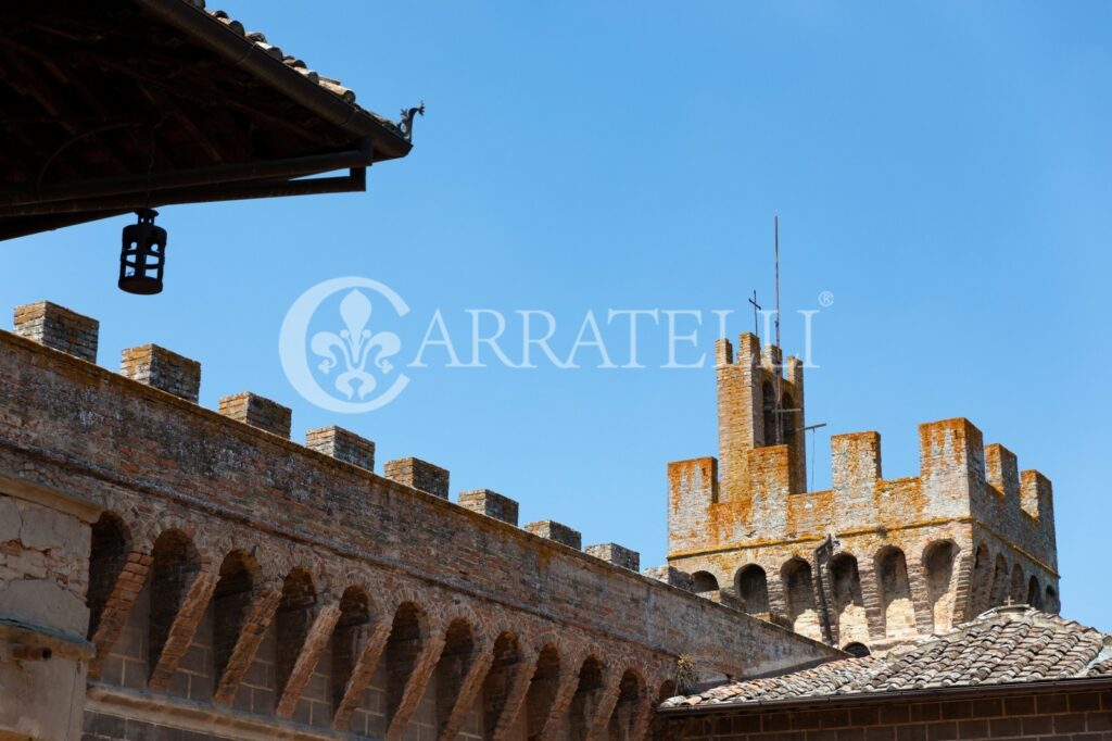 Complesso immobiliare di lusso in centro di Toscana