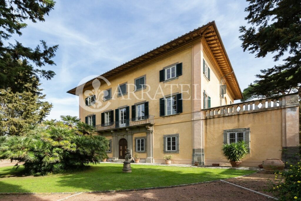 Villa medicea nella campagna pisana