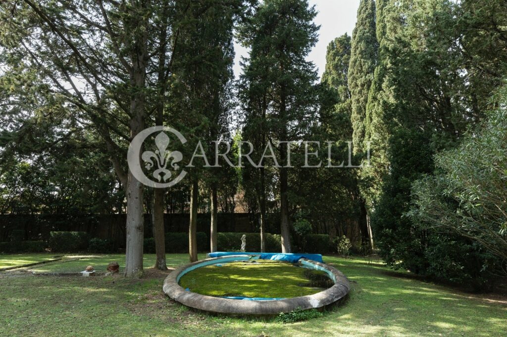 Villa medicea nella campagna pisana