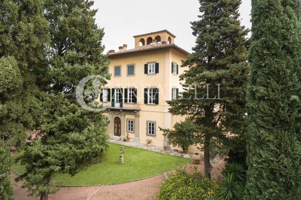 Villa medicea nella campagna pisana