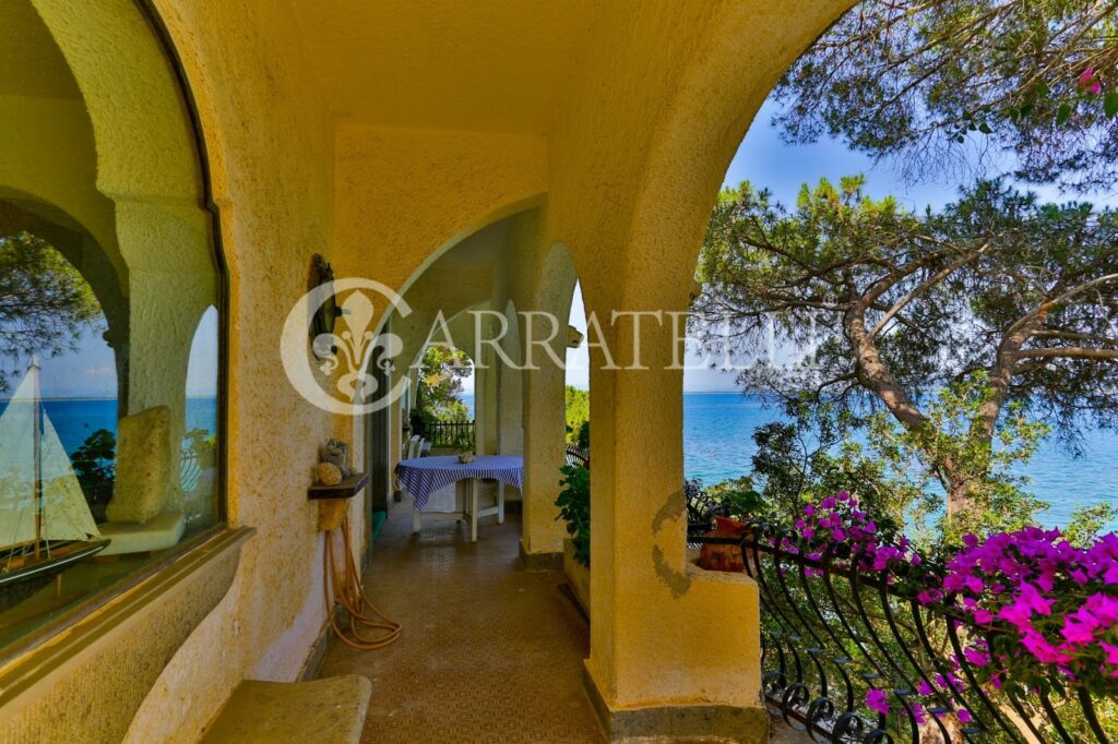 Luxury villa with private beach – Argnetario