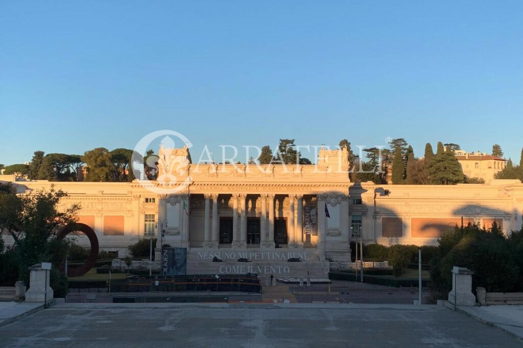 Attico con terrazza panoramica in Parioli