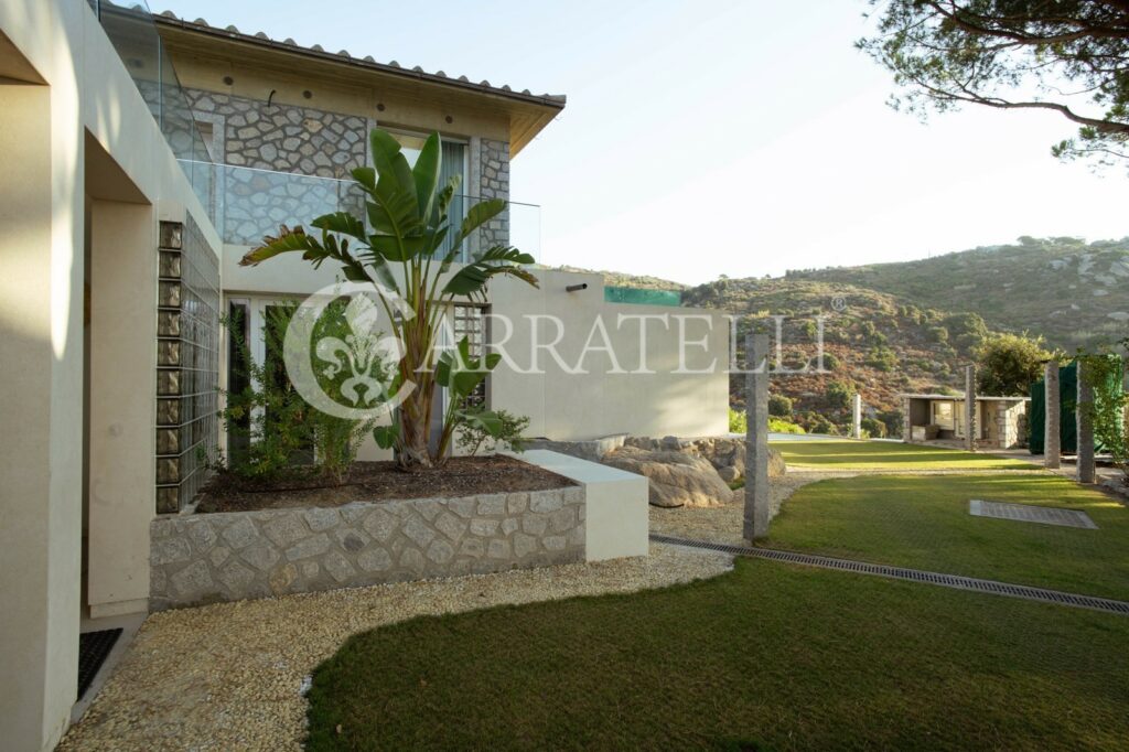 Isola D Elba villa nuova costruzione con piscina