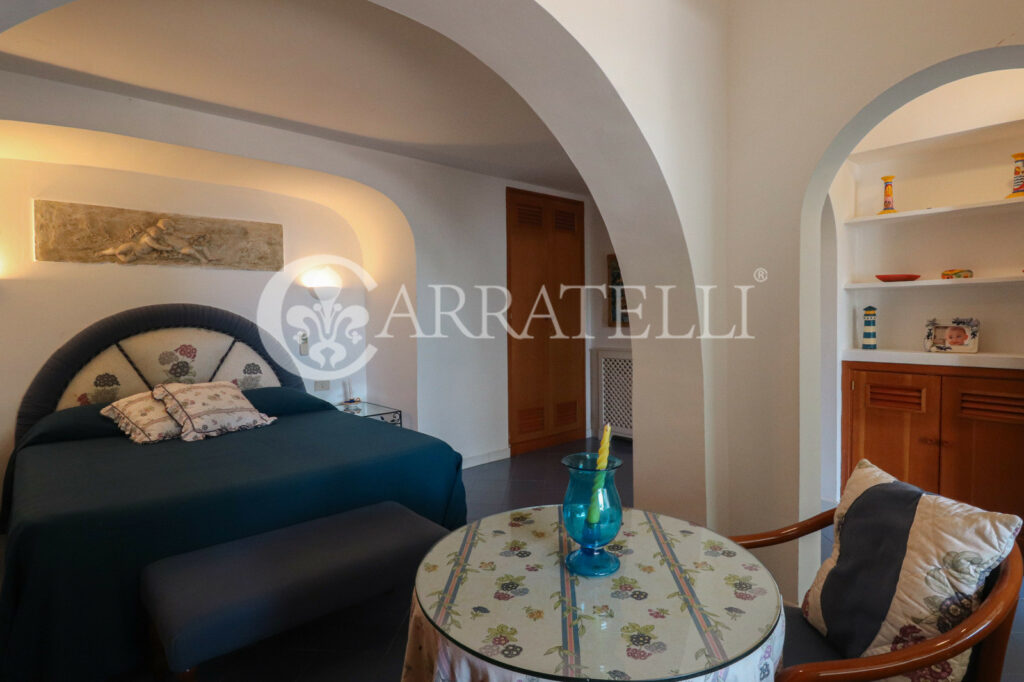 Prestigious panoramic villa in Punta Rossa