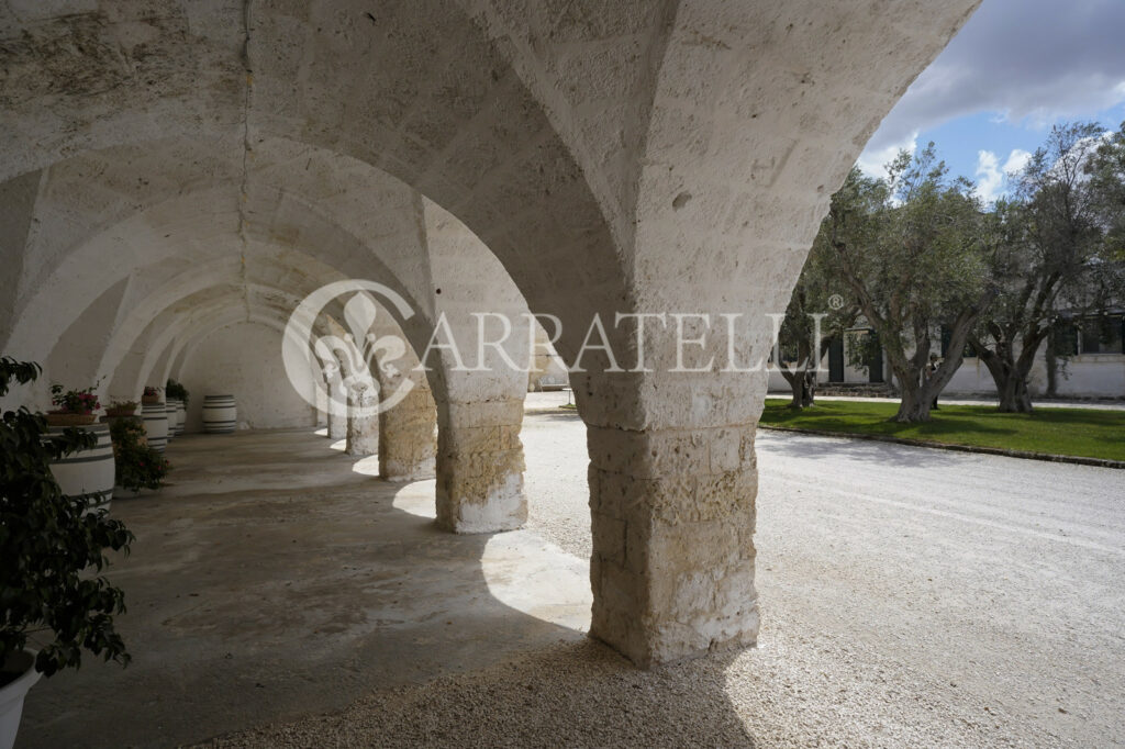 Masseria con Azienza Agricola nel cuore della Puglia