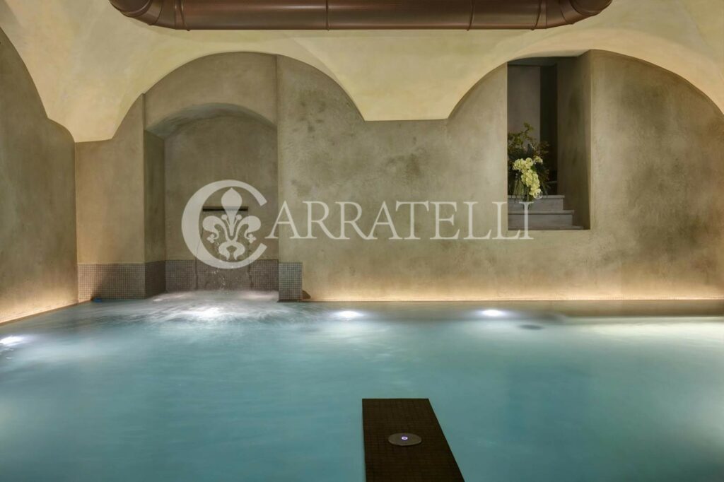 Luxury apartment with cathedral view in Florence