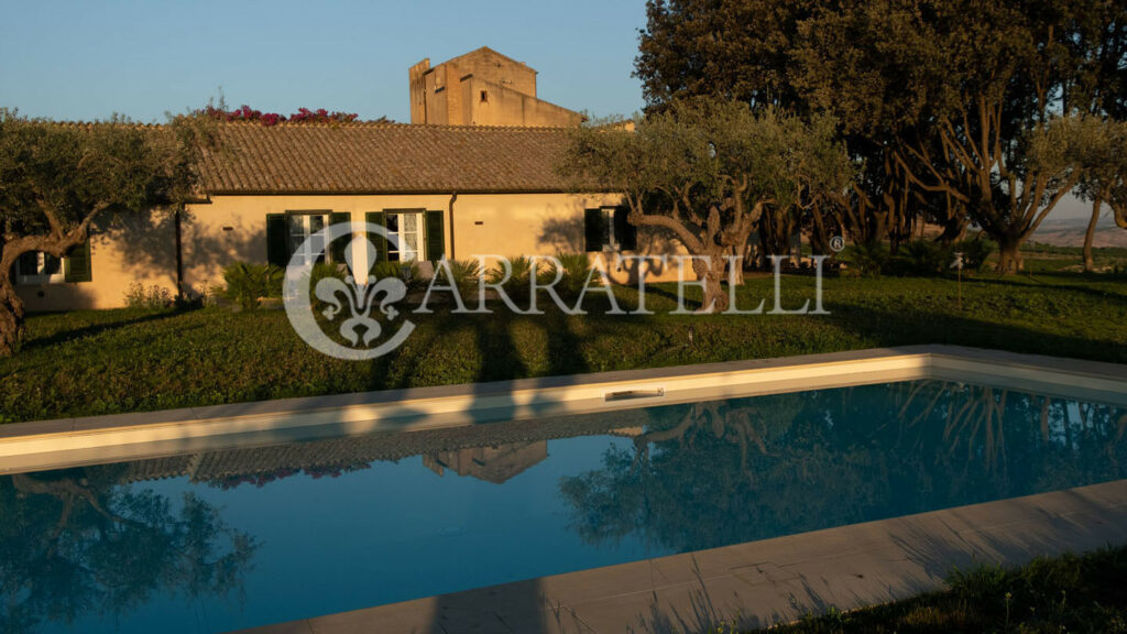 Tenuta Vitivinicola di Eccellenza in Sicilia