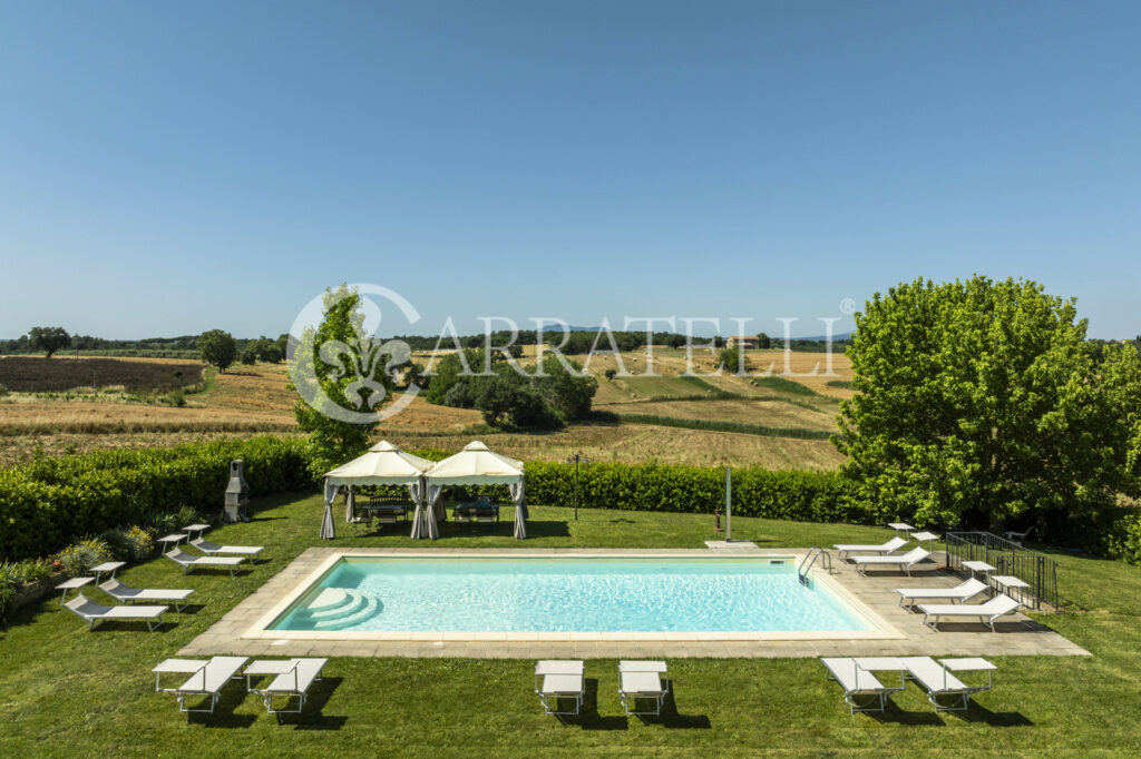 Lago Trasimeno villa moderna con piscina